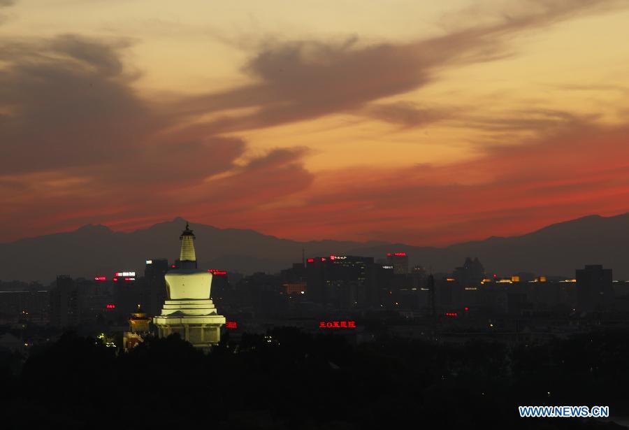 Chine: beaux paysages au moment du coucher du soleil à Beijing