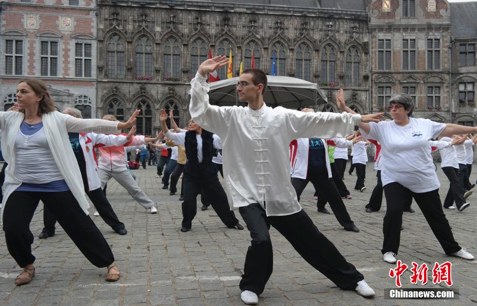 Le qigong de plus en plus populaire à l'étranger