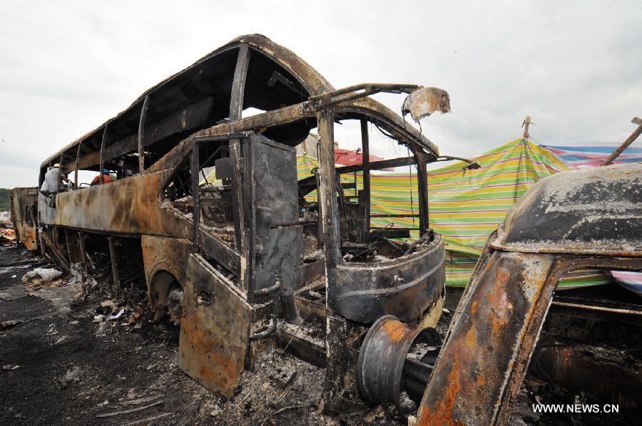 Chine : au moins 38 morts et 5 blessés dans une collision sur une autoroute