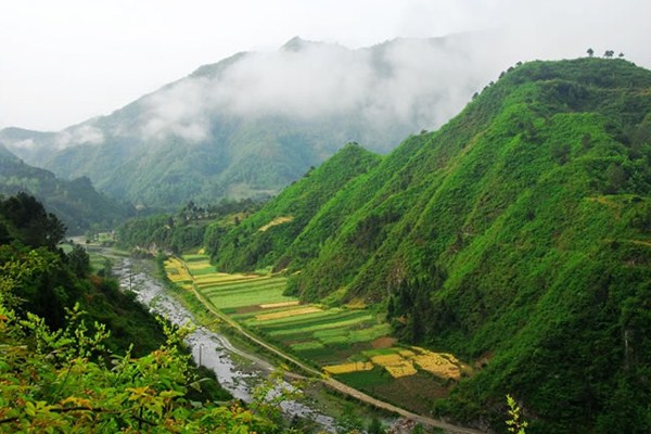 La ville de Qingmuchuan, dans le Comté de Ningqiang