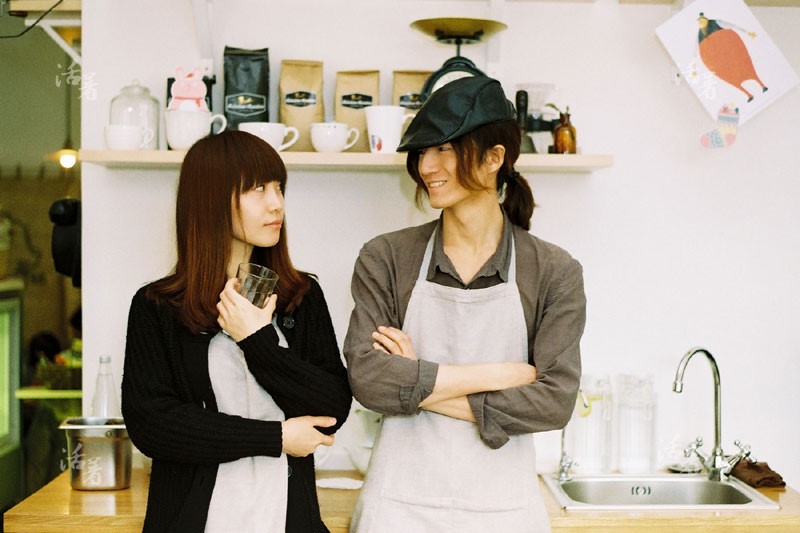 Han Liang et Xiao Na sont le premier amour l’un de l'autre. Hang Liang gère un café tandis que Xiao Na travaille dans une entreprise.