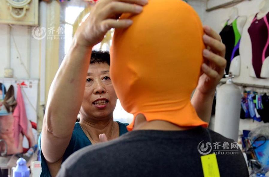 Qingdao et l’invention du Facekini