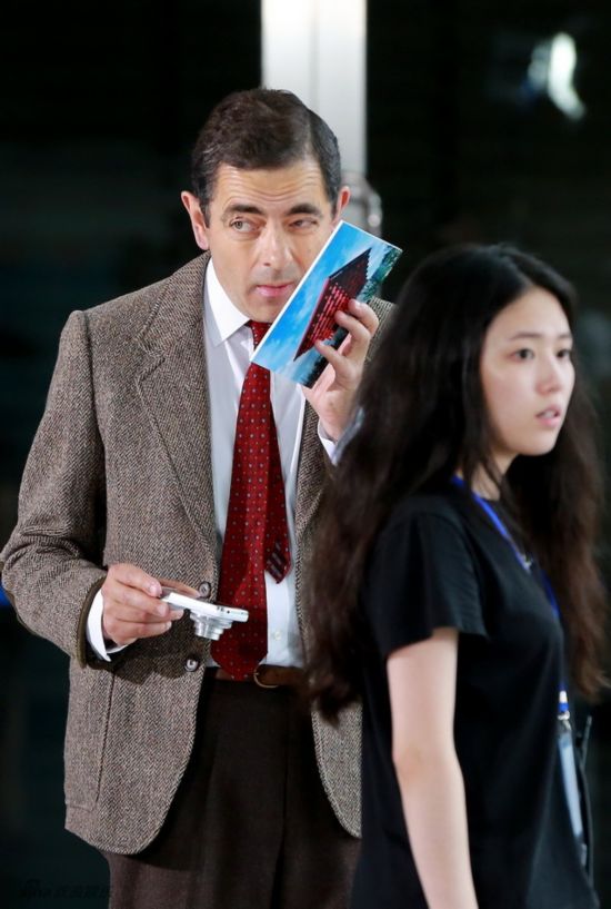 Rowan Atkinson, ?Mr. Bean? fait le show à Shanghai