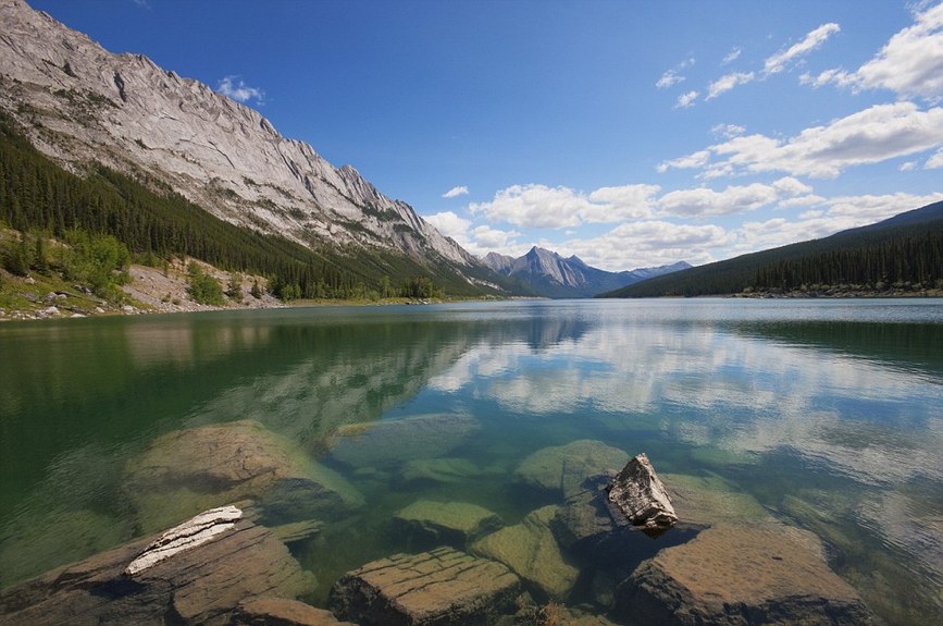 Le Medicine Lake, Canada