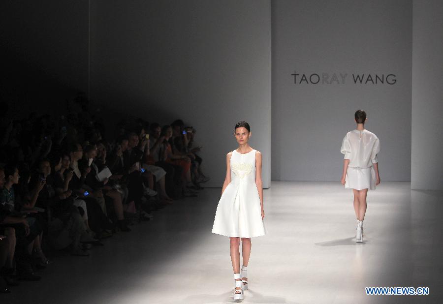 Fashion Week de New York : le defilé TAORAY WANG 