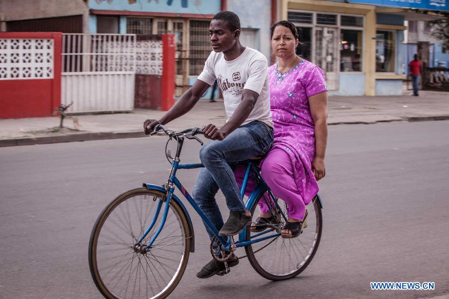 Photos: les vélos-taxis au Mozambique