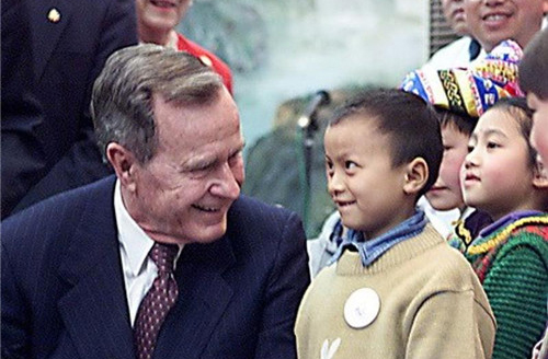 L'ancien président George W. Bush