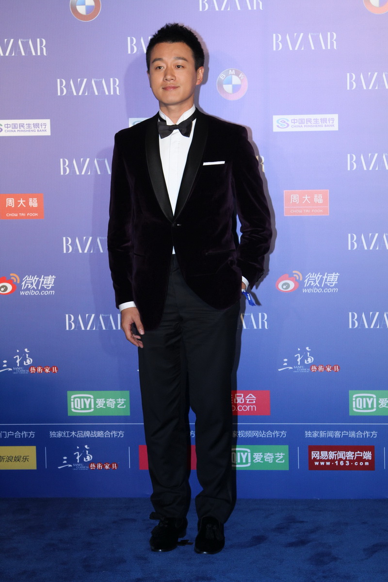 Des stars participent à la BAZAAR Stars Charity Night 2014 