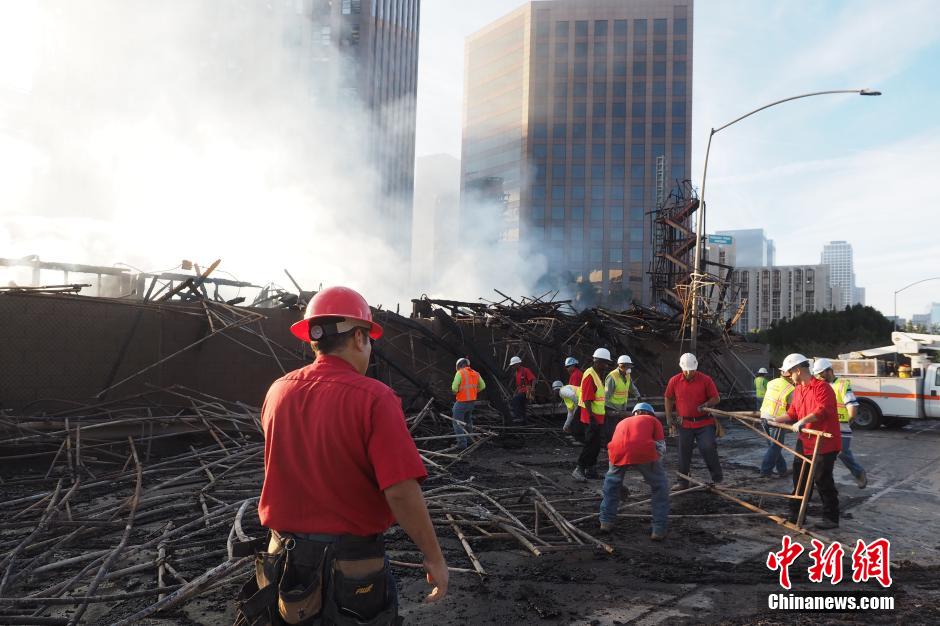 Los Angeles touchée par un gigantesque incendie