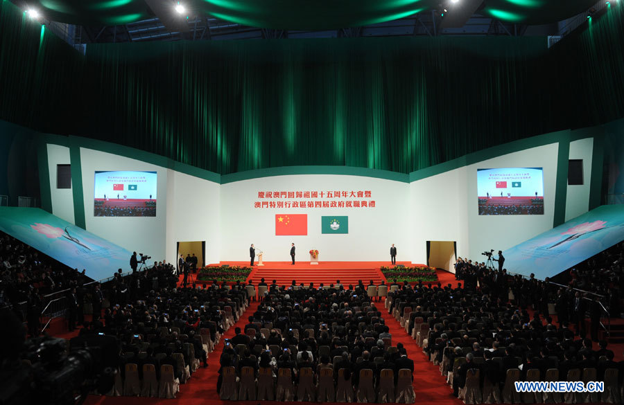 Xi Jinping assiste aux célébrations du 15e anniversaire de la rétrocession de Macao