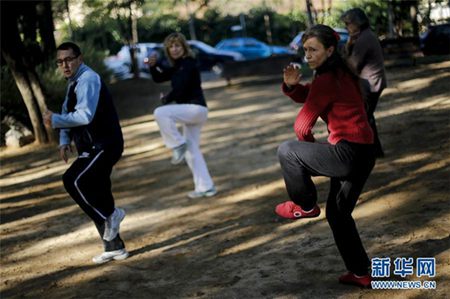 Mme Guadalupe, passionnée de tai-chi depuis 20 ans