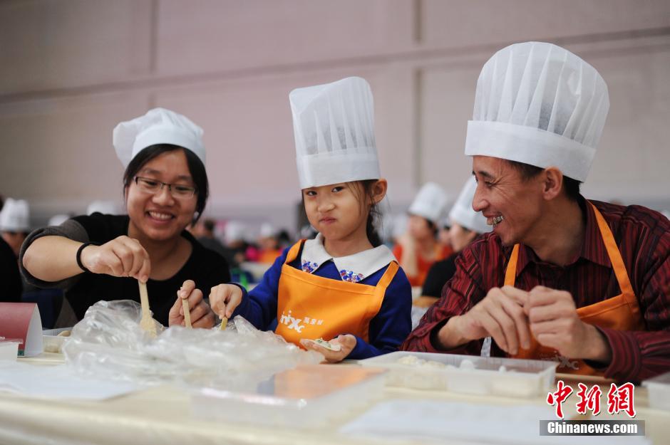 Qingdao: un record pour la préparation de raviolis 