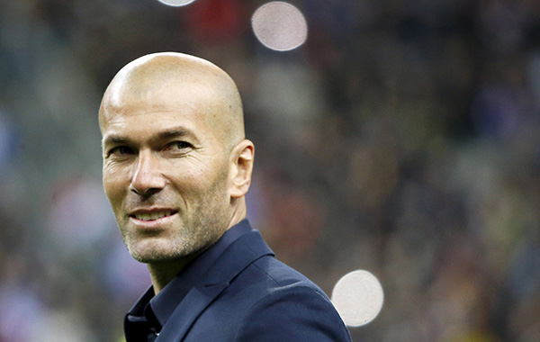 L'ancien capitaine des bleus, Zinedine Zidane, avant le match de football amical entre la France et le Brésil au Stade de France, à Saint-Denis, près de Paris, le 26 mars 2015. [Photo/Agences]