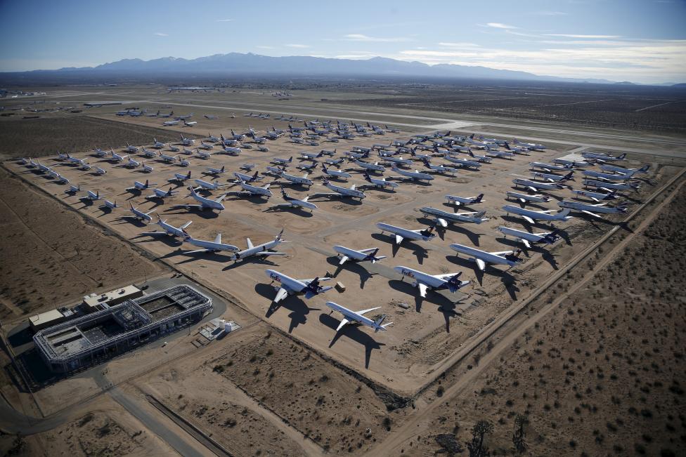 Un cimetière d'avions en plein désert