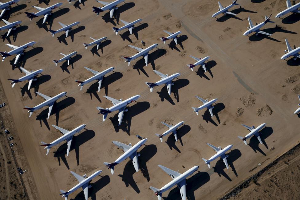 Un cimetière d'avions en plein désert