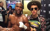 La vie de luxe du champion de boxe américain Floyd Mayweather