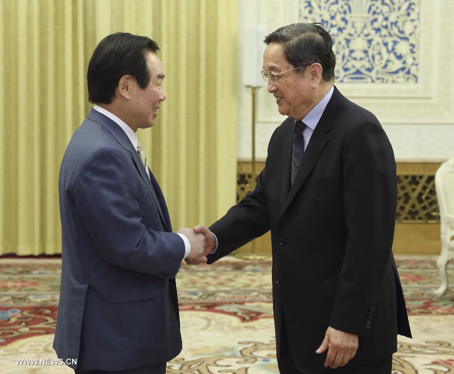 Yu Zhengsheng rencontre des membres de la Diète du Japon