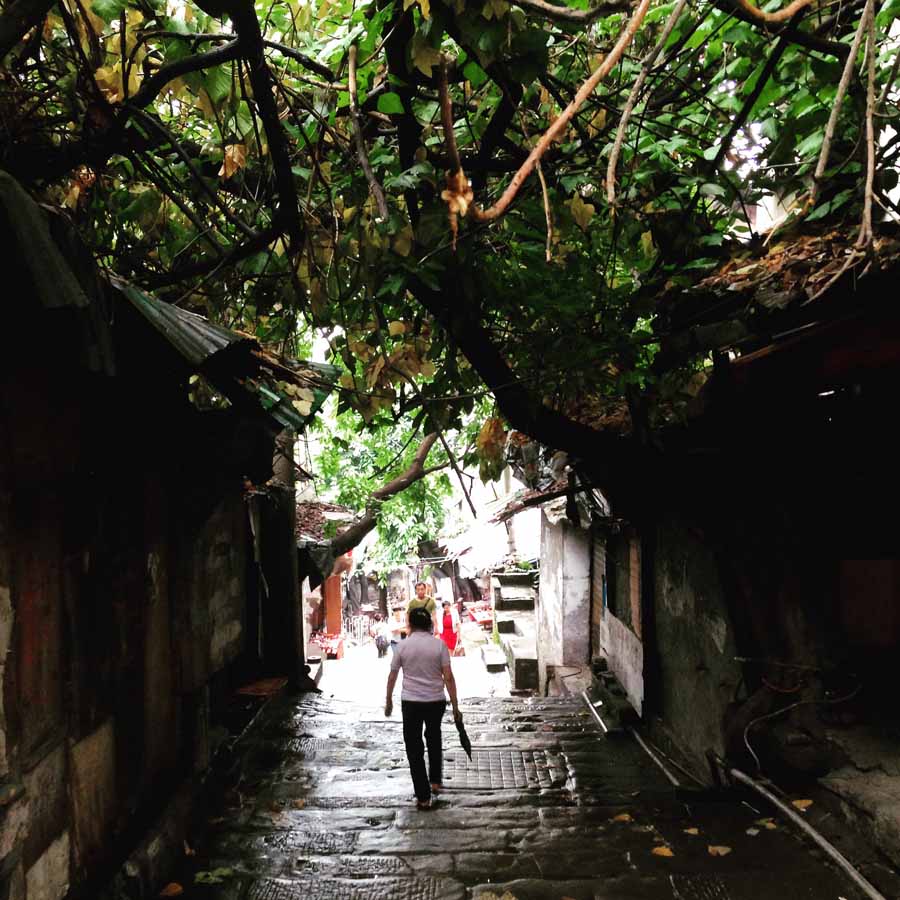 Promenade dans les 18 marches de Chongqing, au c?ur des ? bidonvilles ? de la vieille ville