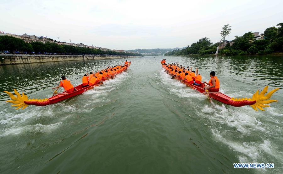 Photo prise le 18 juin 2015 à Baise dans la région autonome Zhuang du Guangxi (sud-ouest de la Chine). (Xinhua/Wei Wanzhong)