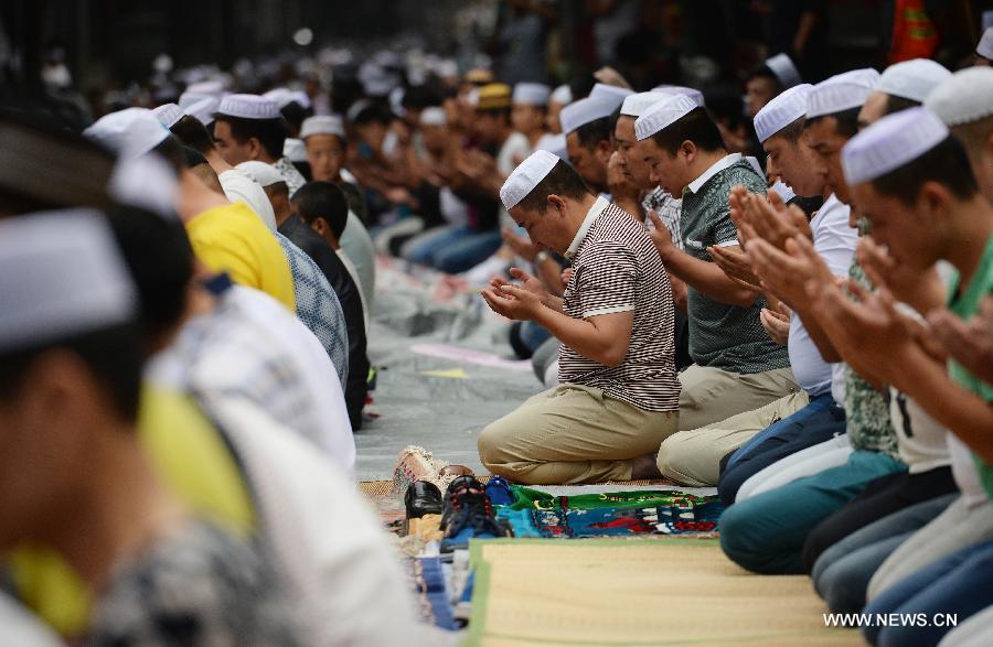 Les musulmans chinois célèbrent l'A?d al-Fitr