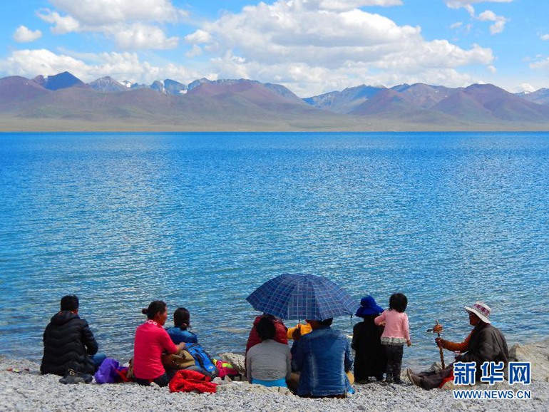 La meilleure saison pour découvrir le lac Namtso, c'est maintenant! 