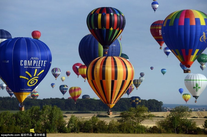 En Lorraine, 433 montgolfières décollent pour un record du monde