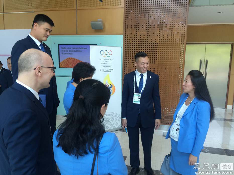 Yao Ming en Malaisie pour soutenir la candidature chinoise aux JO 2022