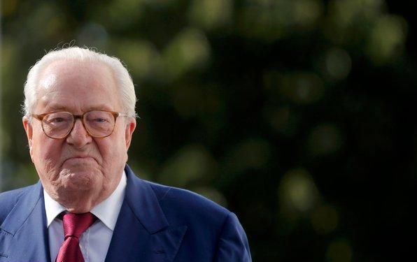 Jean-Marie Le Pen exclu du Front National par le bureau exécutif du parti