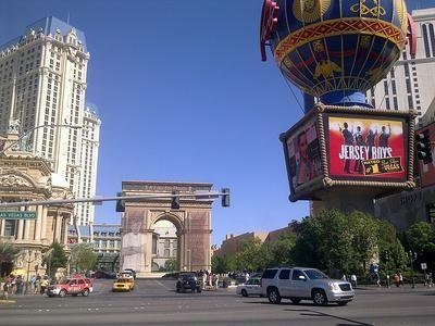 Zhengzhou a son Arc de triomphe