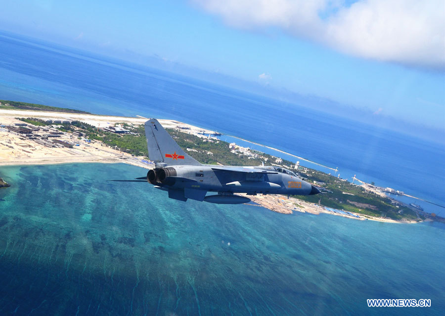 Cinq avions de combat chinois participent à des manoeuvres navales sino-russes