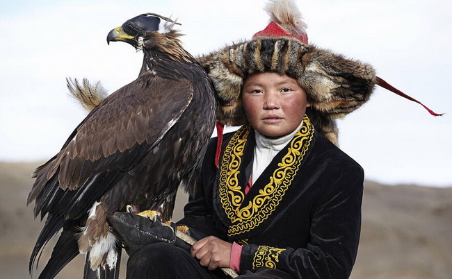 Mongolie: les 70 derniers dresseurs de faucons 