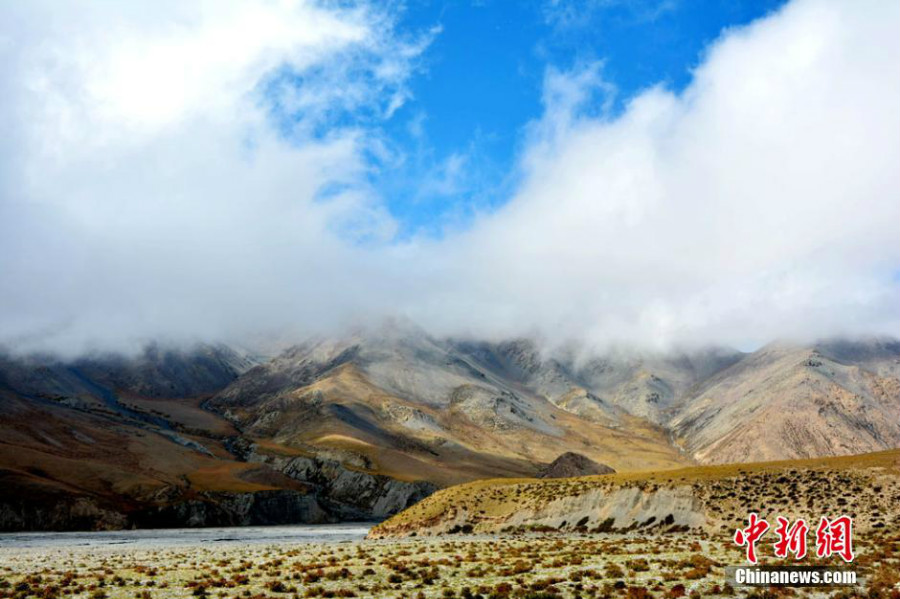 La splendeur du glacier Mengke dans le Gansu