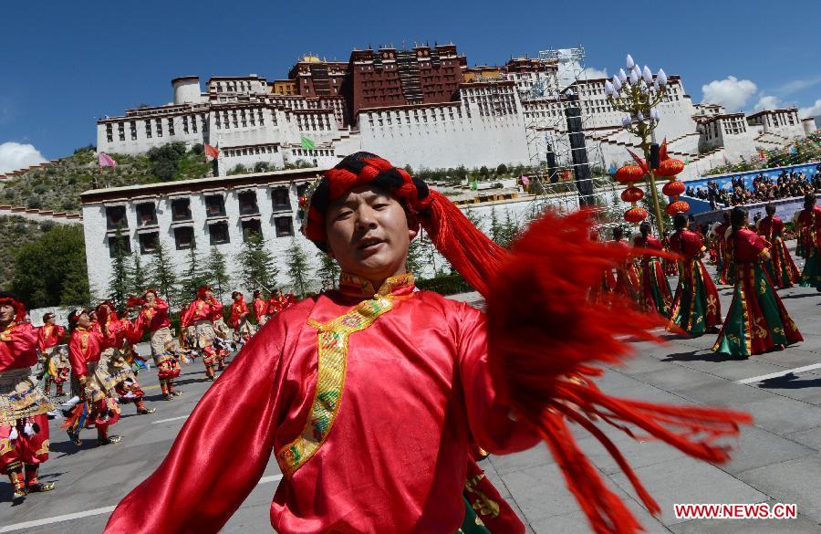 La Chine célèbre le 50e anniversaire de l'autonomie du Tibet