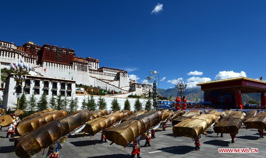 La Chine célèbre le 50e anniversaire de l'autonomie du Tibet