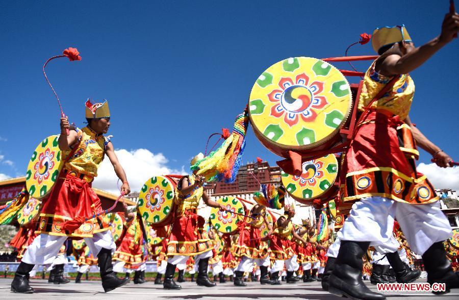 La Chine célèbre le 50e anniversaire de l'autonomie du Tibet