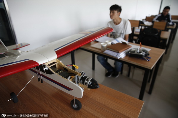 Les écoles de formation à l'utilisation de drones font fureur en Chine