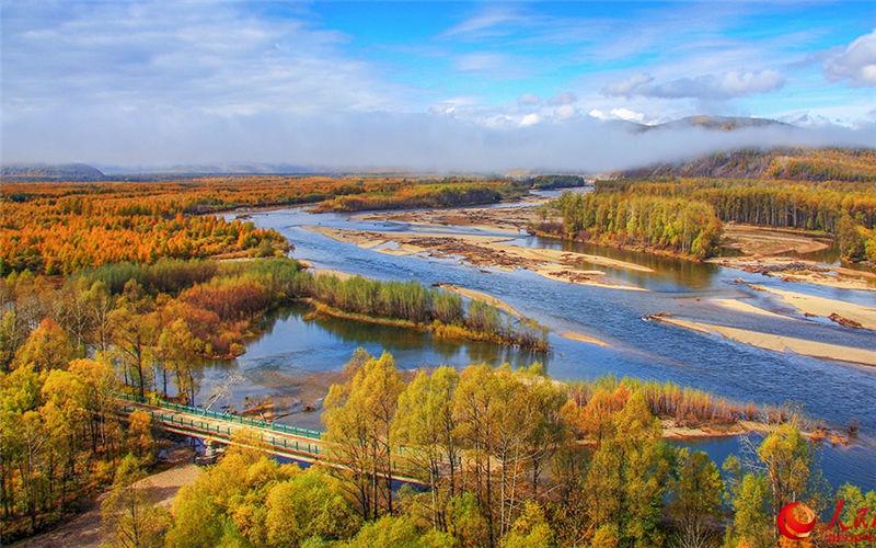 Les paysages d'automne de la ville la plus froide de la cha?ne du Grand Khingan 