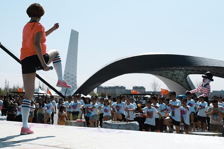 En images : Color Run de boue à Beijing