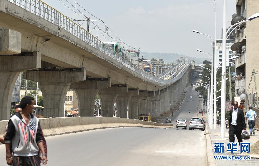 Afrique : le premier tramway con?u par la Chine opérationnel en Ethiopie