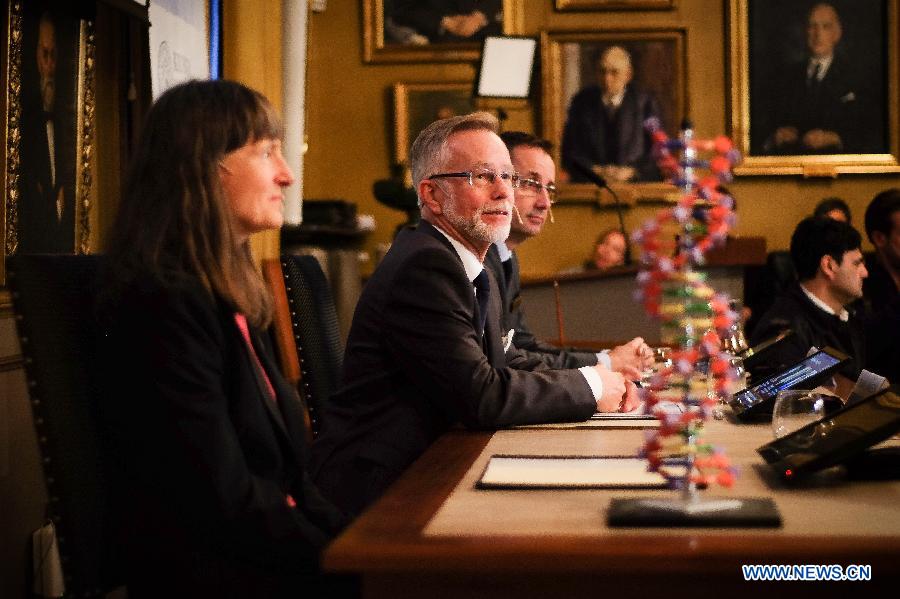 Trois scientifiques partagent le prix Nobel de chimie 2015