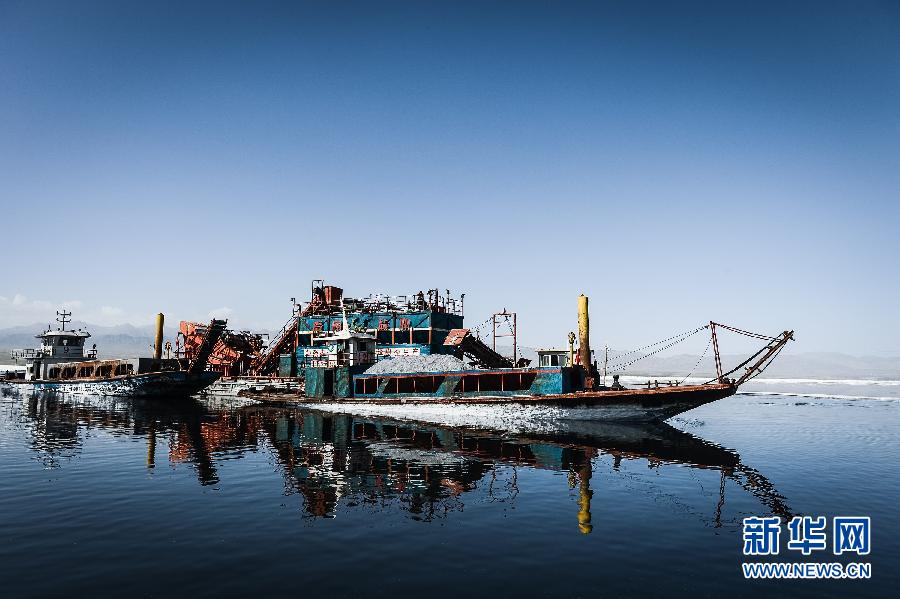 Photos - La beauté du lac salé Chaka