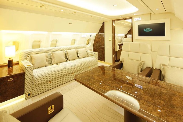 Réservé aux milliardaires : à l'intérieur du jet privé d'Airbus