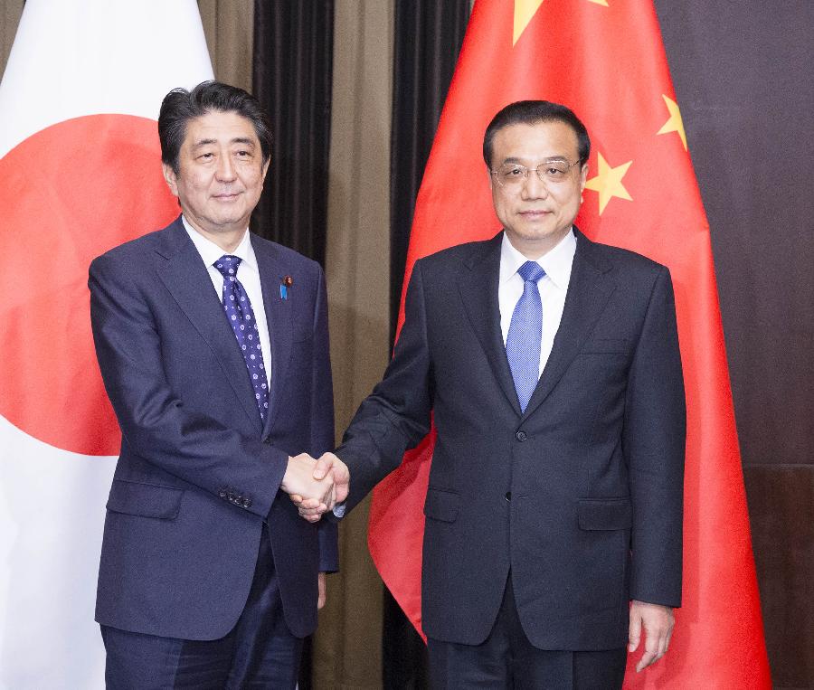 Le PM chinois appelle à donner un nouvel élan aux relations sino-japonaises