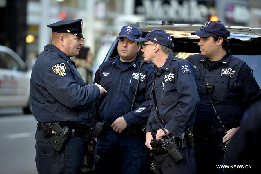 Etats-Unis : un mort et deux blessés dans une fusillade à Manhattan