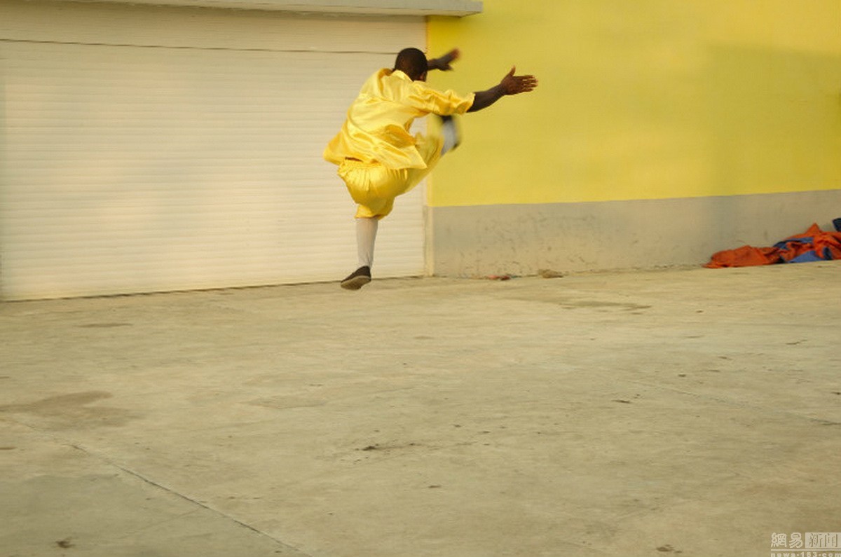 Le Kung Fu de Shaolin populaire dans les régions rurales africaines