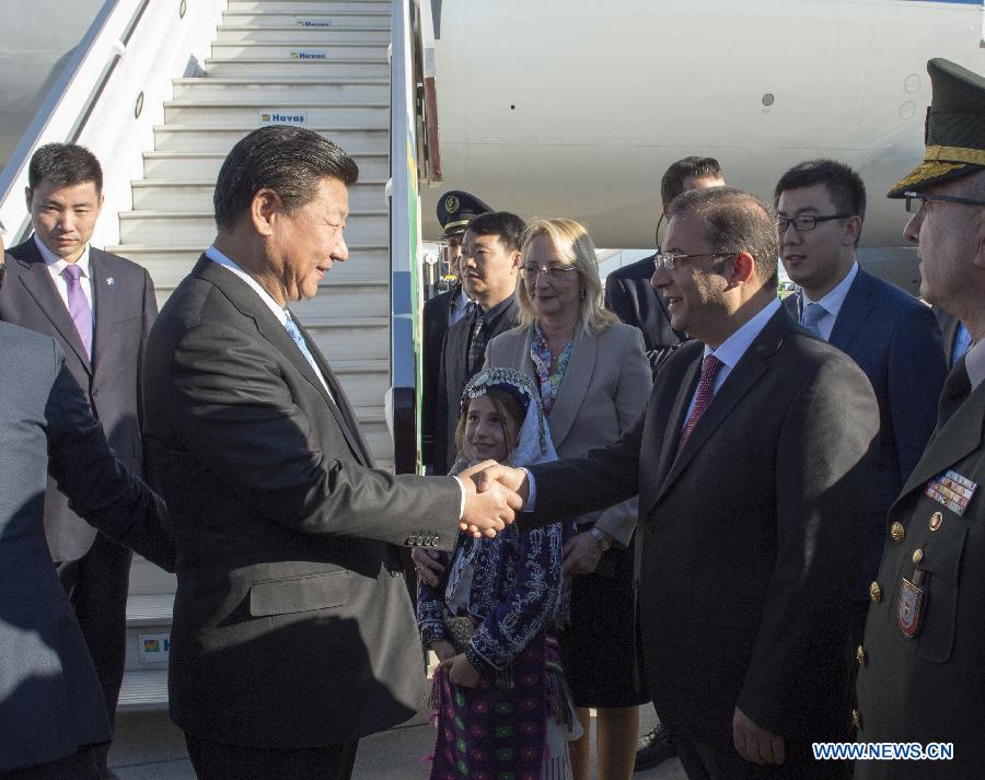 Le président chinois arrive à Antalya pour le 10e sommet du G20