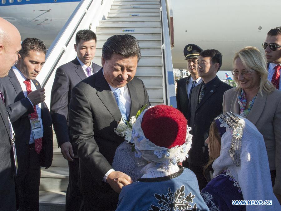 Le président chinois arrive à Antalya pour le 10e sommet du G20