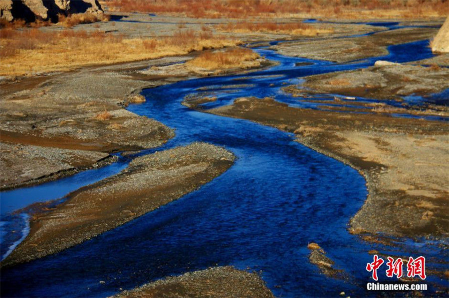 Xinjiang : les paysages flamboyants de la vallée de Honghe