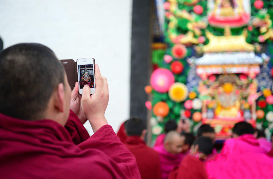 Art hivernal : la sculpture sur beurre au Tibet