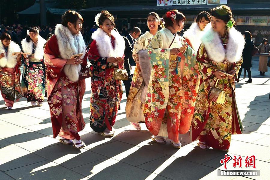 Passage à l’age adulte pour des guides japonaises 